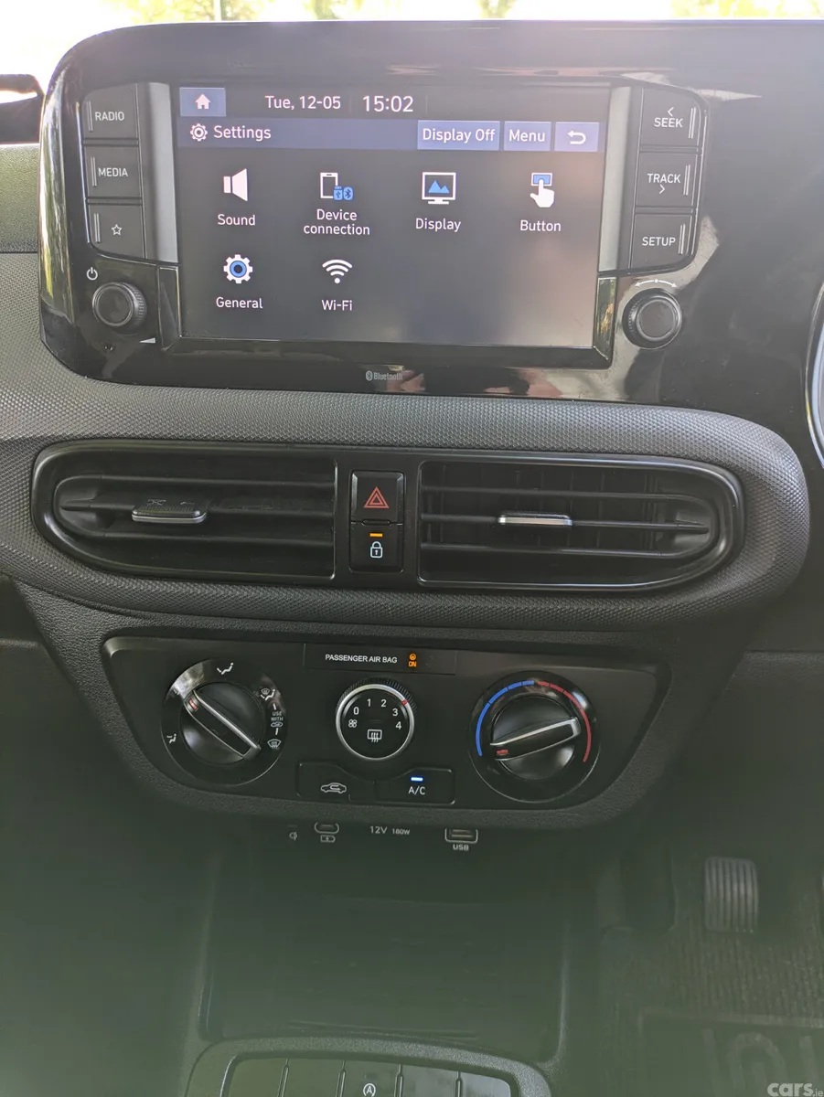 Hyundai i10 Hatchback, Petrol, 2023, Black