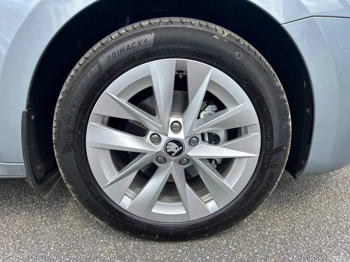 Skoda Octavia Estate, Diesel, 2026, Silver