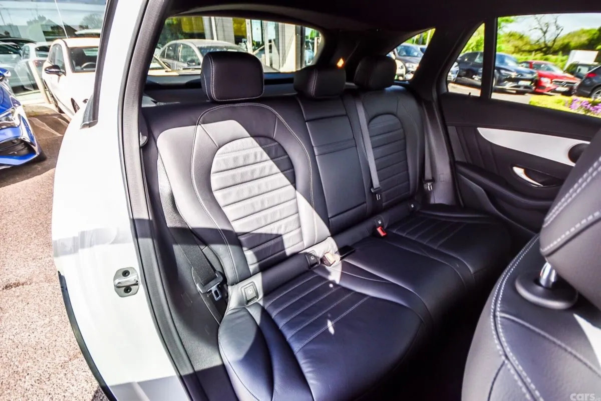 Mercedes-Benz GLC SUV, Diesel Plug-in Hybrid, 2022, White