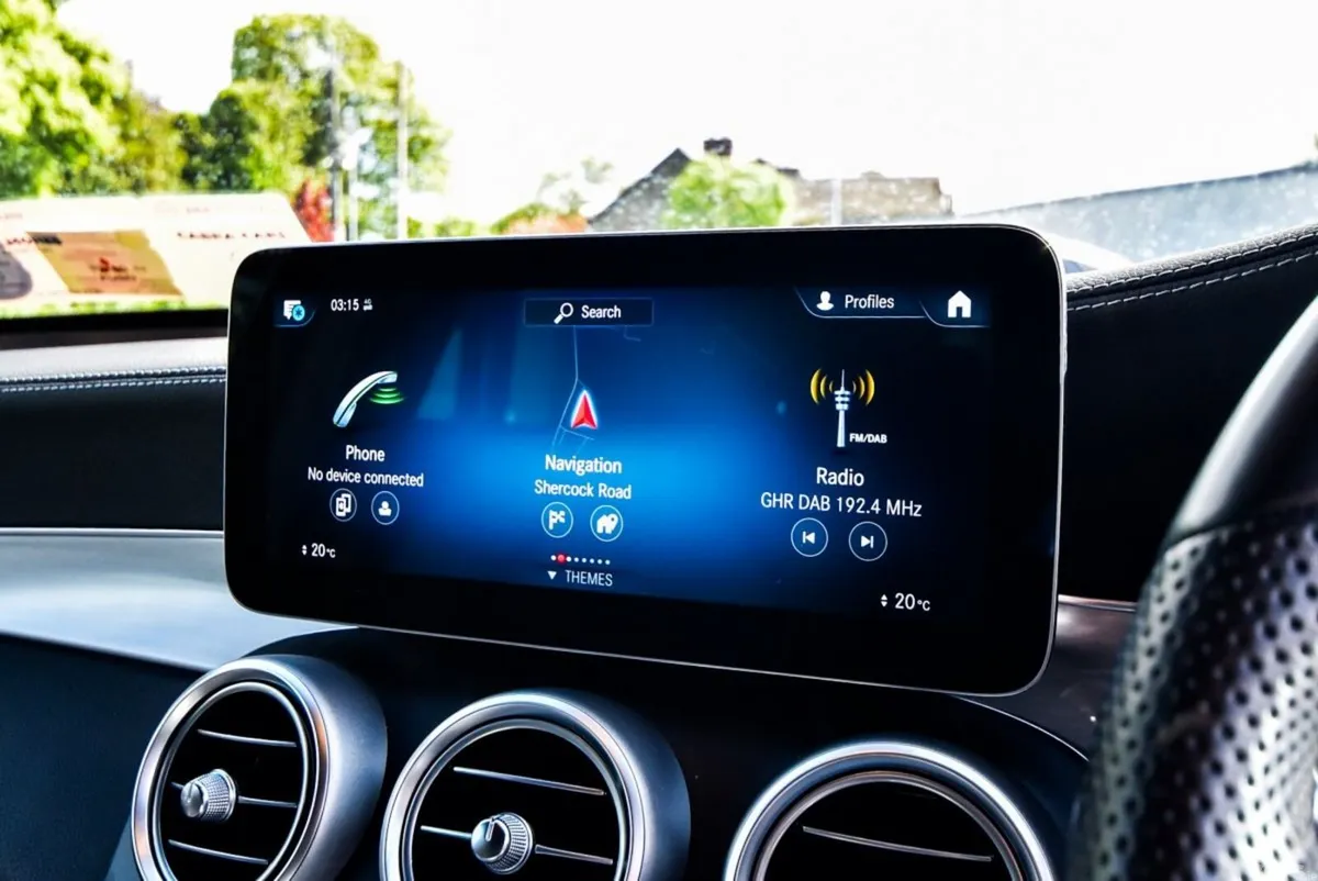 Mercedes-Benz GLC SUV, Diesel Plug-in Hybrid, 2022, White