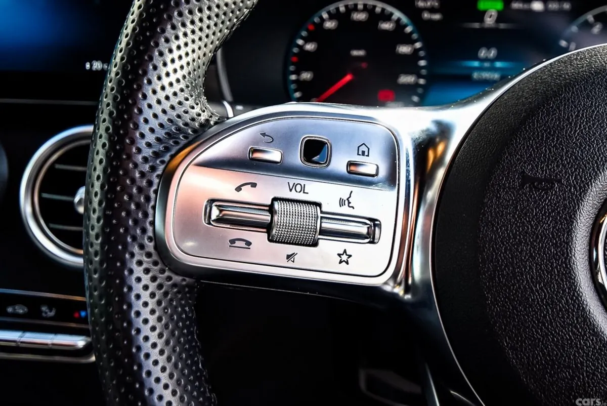 Mercedes-Benz GLC SUV, Diesel Plug-in Hybrid, 2022, White
