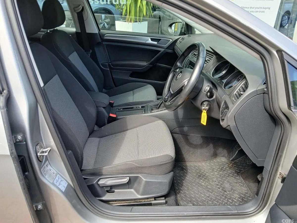 Volkswagen Golf Hatchback, Diesel, 2016, Silver