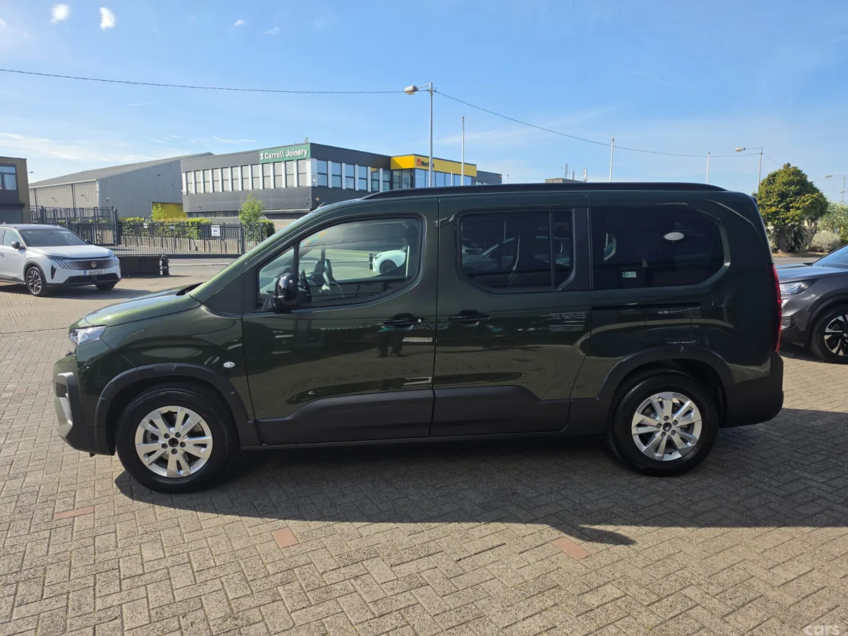 Peugeot e-Rifter MPV, Electric, 2026, Green