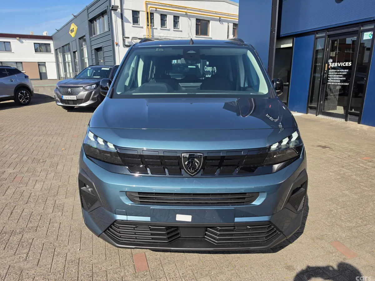 Peugeot e-Rifter MPV, Electric, 2026, Blue