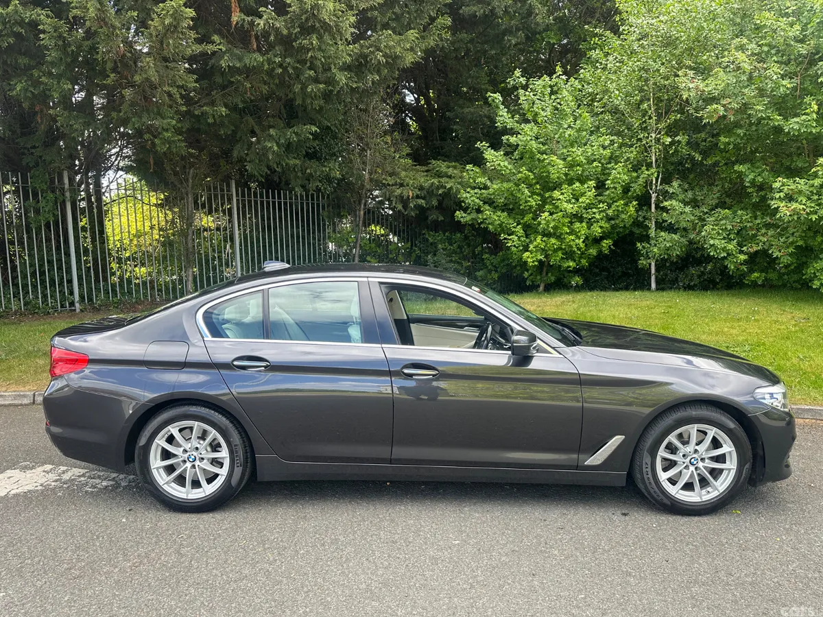 BMW 5-Series Saloon, Diesel, 2018, Grey