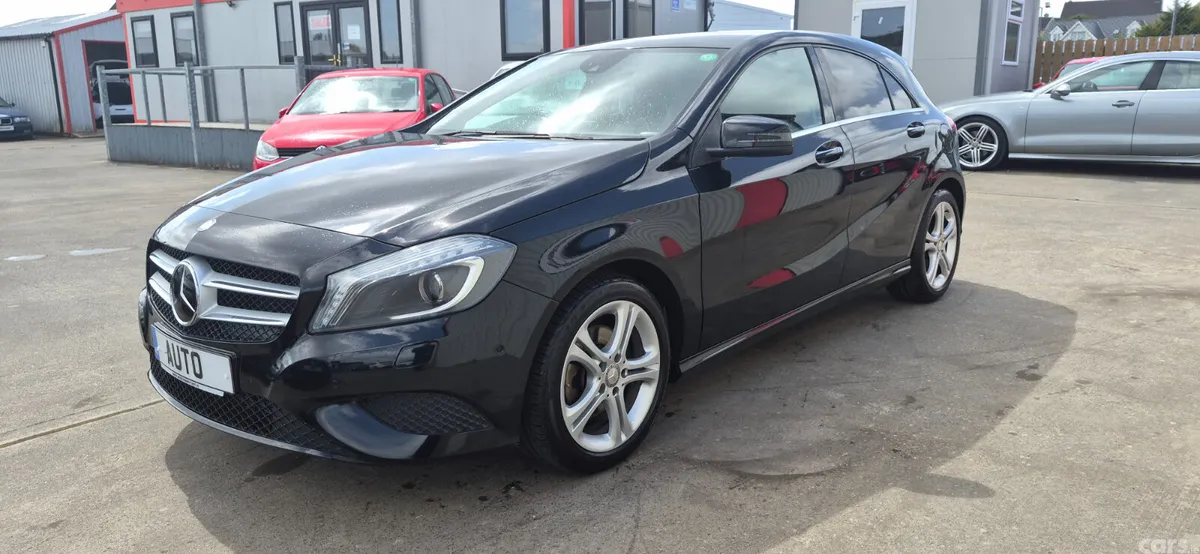 Mercedes-Benz A-Class Hatchback, Petrol, 2015, Black