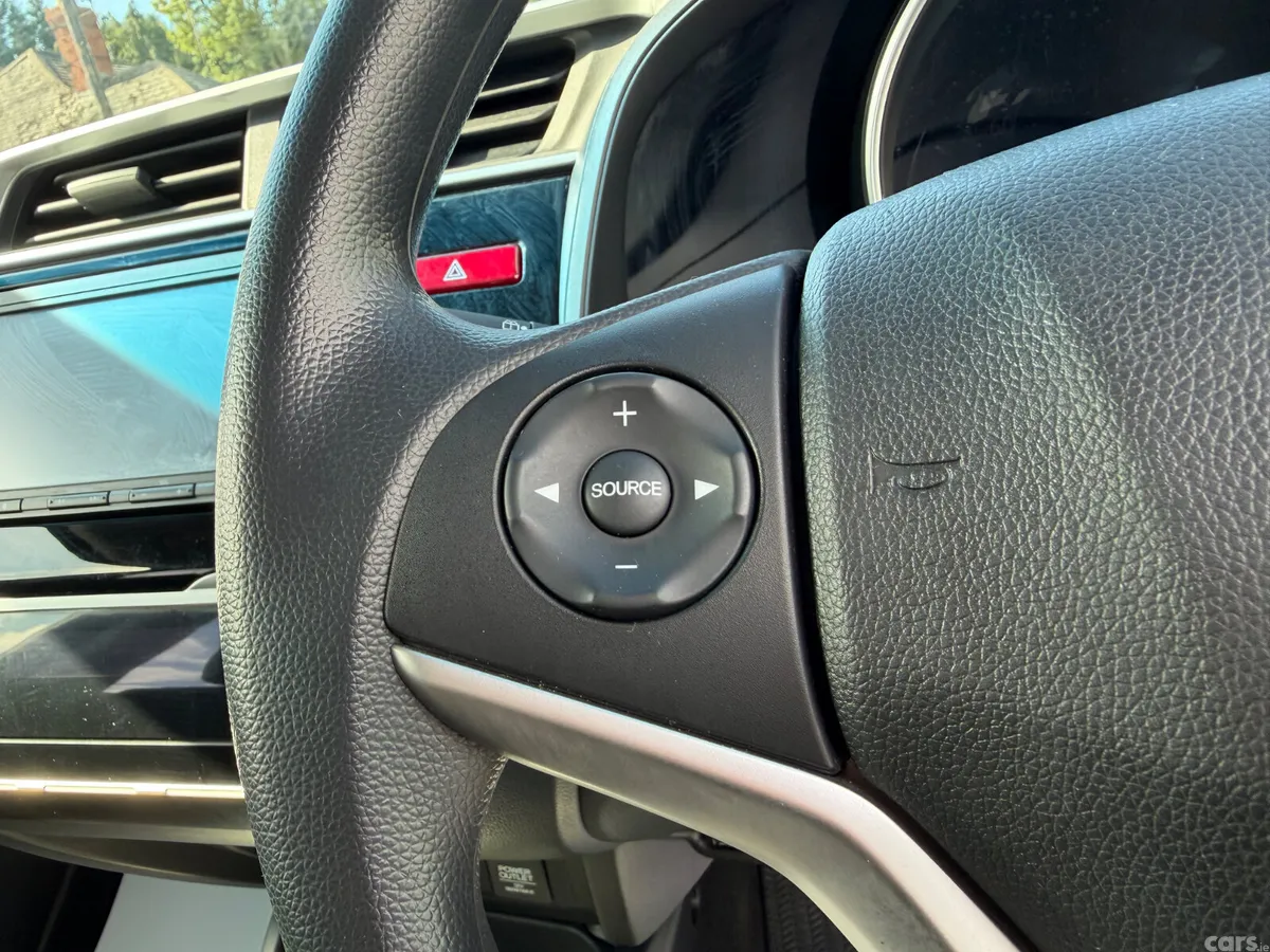 Honda Fit Hatchback, Petrol Hybrid, 2017, Blue