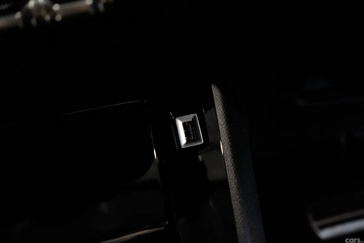 Peugeot 208 Hatchback, Electric, 2023, Black