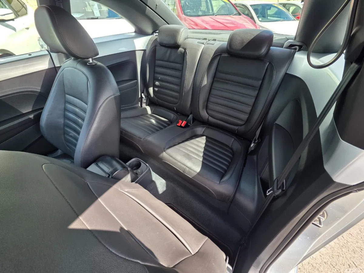 Volkswagen Beetle Coupe, Petrol, 2014, Silver