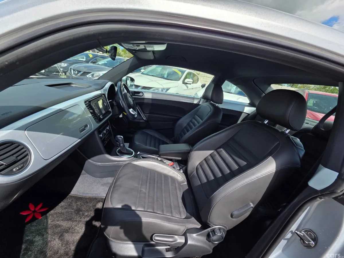 Volkswagen Beetle Coupe, Petrol, 2014, Silver