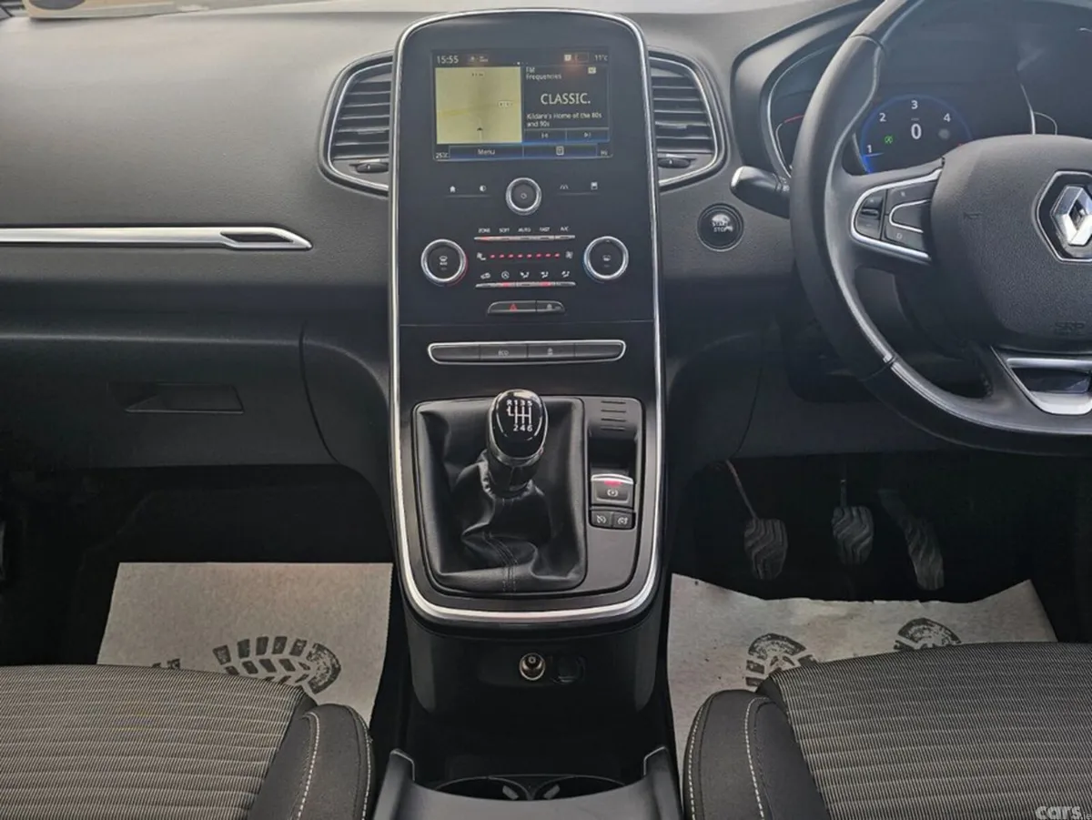 Renault Grand Scenic Hatchback, Diesel, 2020, Red