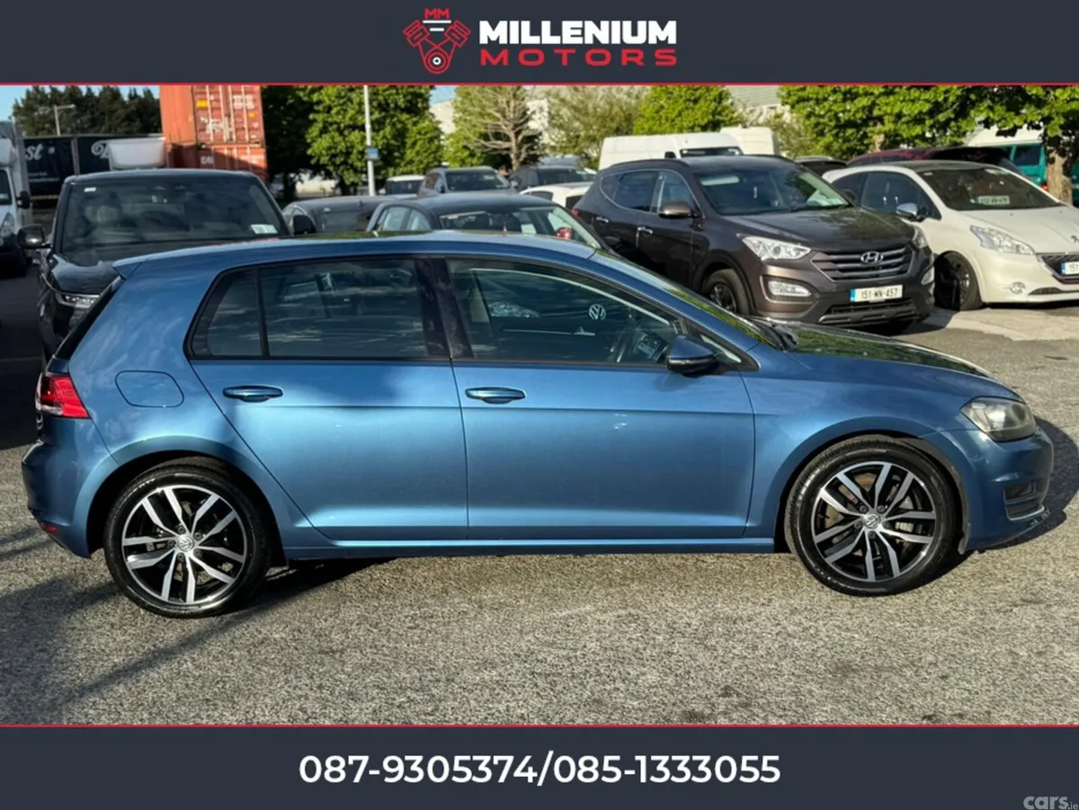 Volkswagen Golf Hatchback, Petrol, 2013, Blue