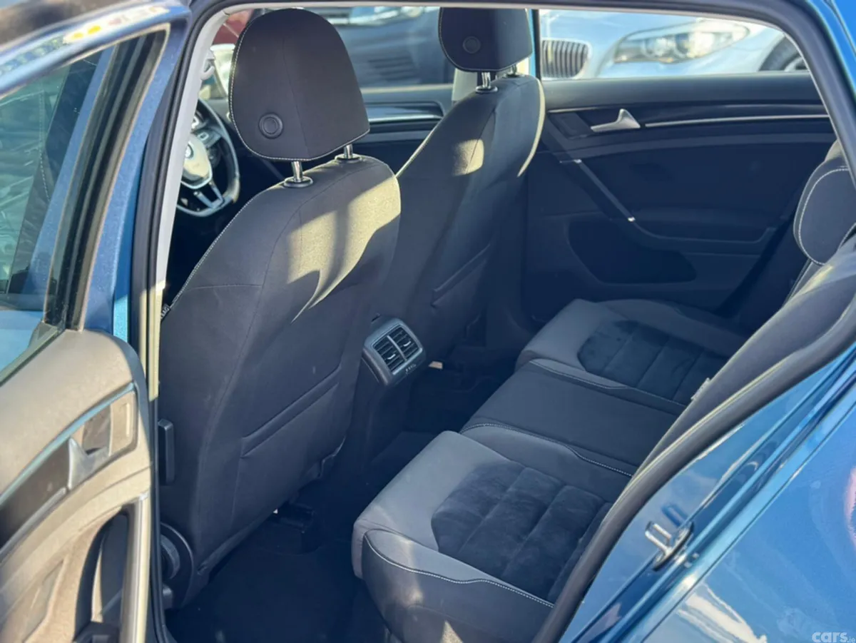 Volkswagen Golf Hatchback, Petrol, 2013, Blue