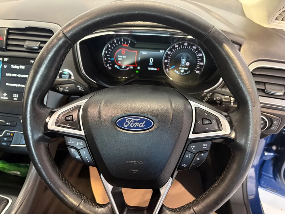 Ford Mondeo Hatchback, Diesel, 2017, Blue