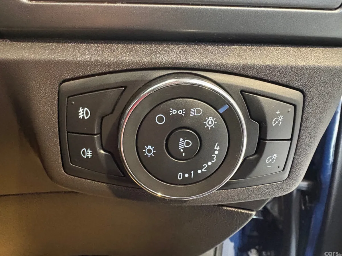 Ford Mondeo Hatchback, Diesel, 2017, Blue