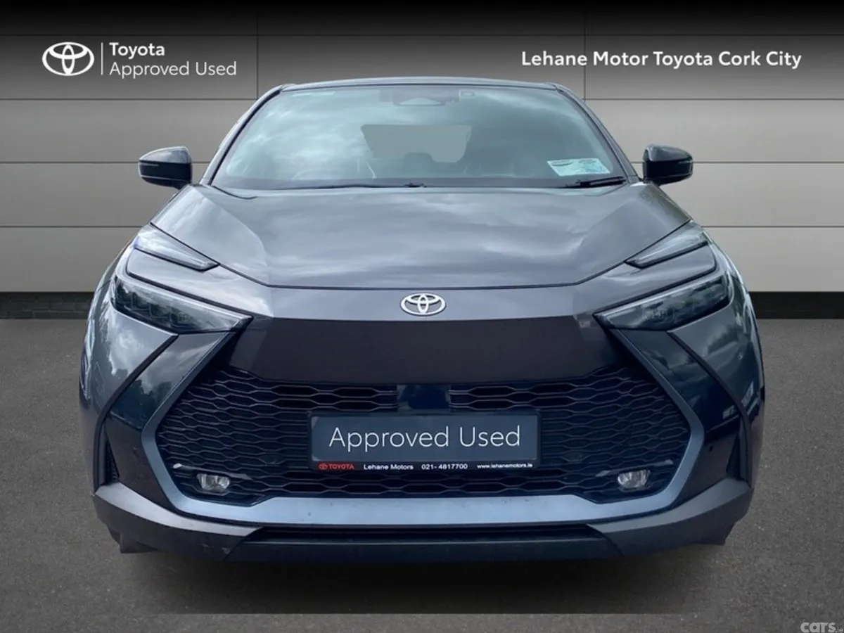 Toyota C-HR SUV, Petrol Hybrid, 2024, Grey