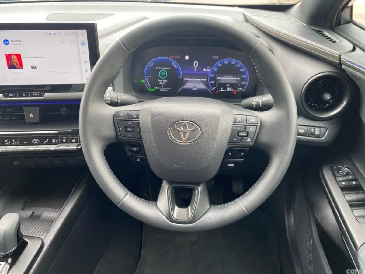 Toyota C-HR SUV, Petrol Hybrid, 2024, Grey