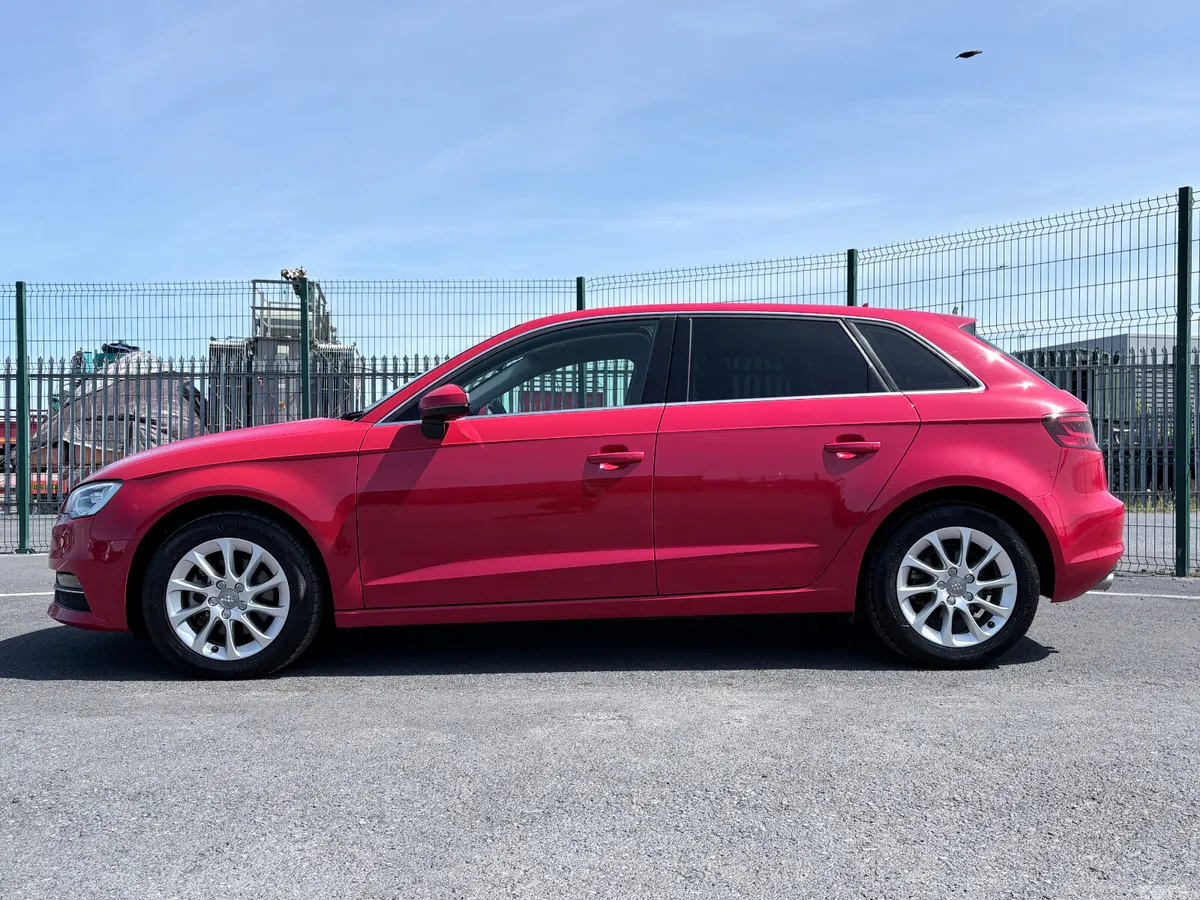 Audi A3 Hatchback, Petrol, 2015, Red