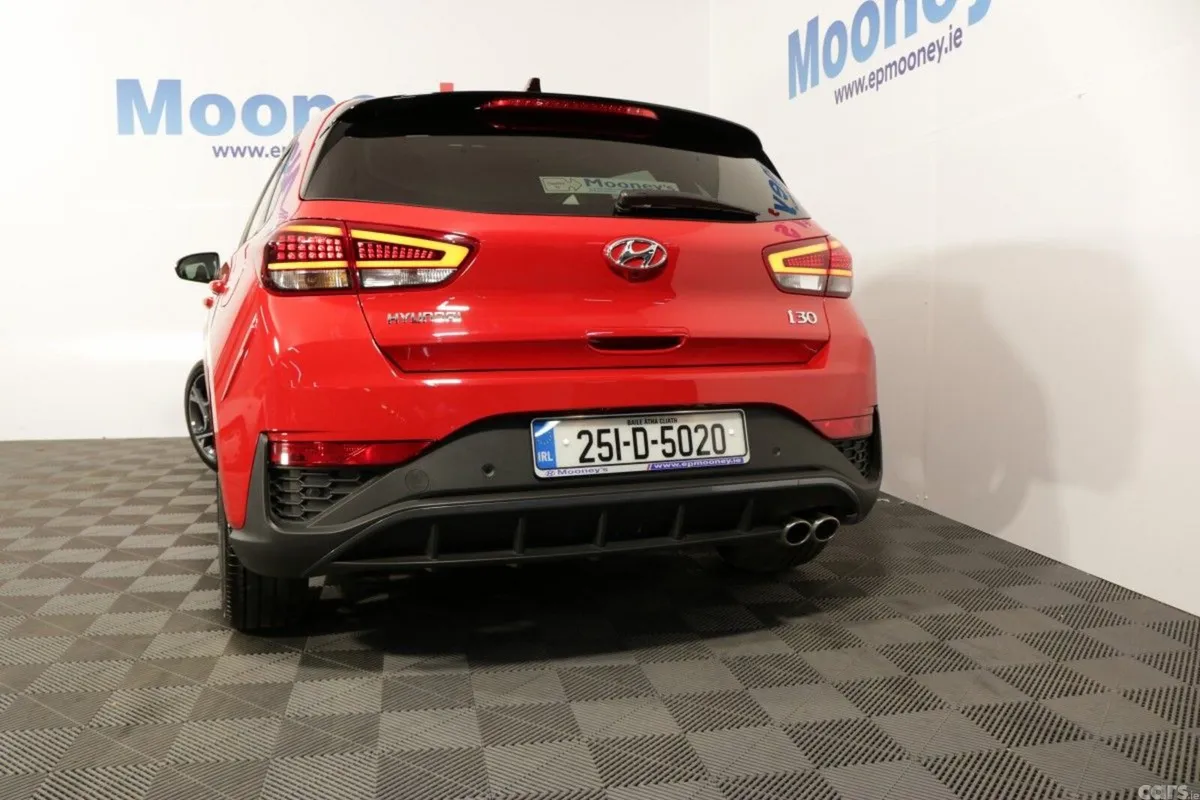 Hyundai i30 Hatchback, Petrol, 2025, Red