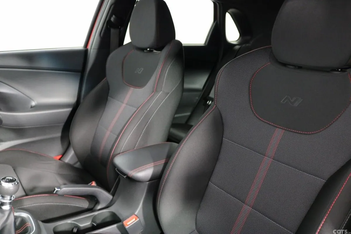 Hyundai i30 Hatchback, Petrol, 2025, Red