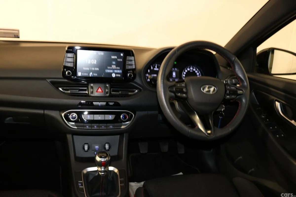 Hyundai i30 Hatchback, Petrol, 2025, Red