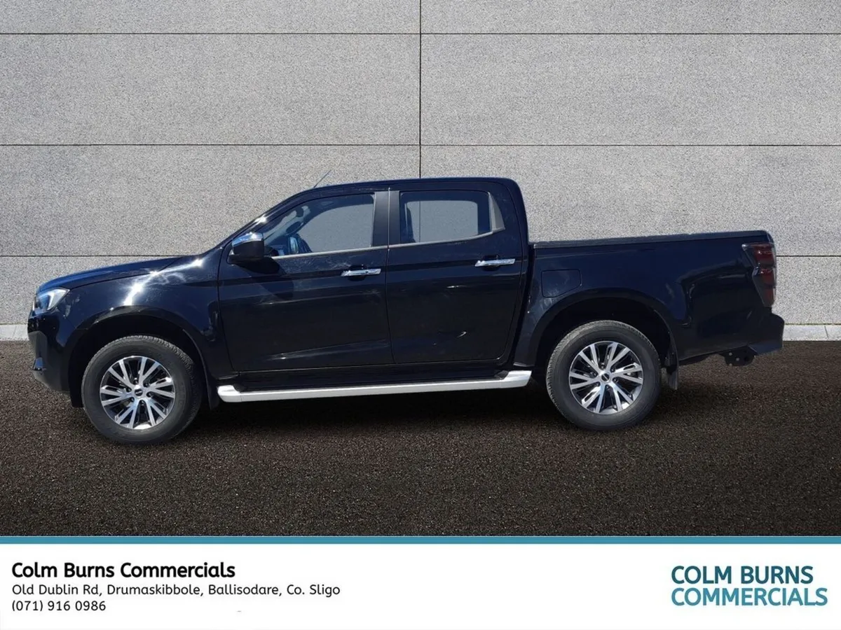 Isuzu D-Max MPV, Diesel, 2025, Black