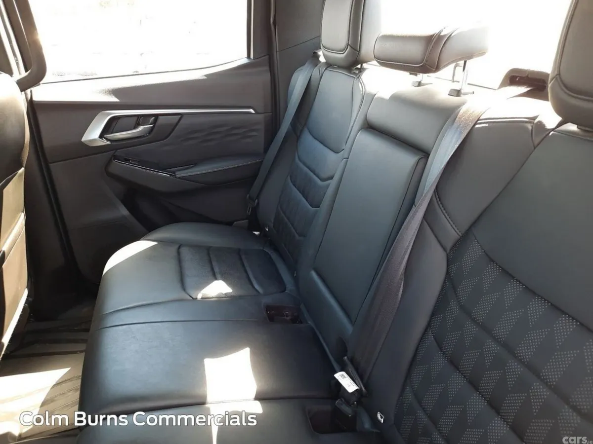 Isuzu D-Max MPV, Diesel, 2025, Black