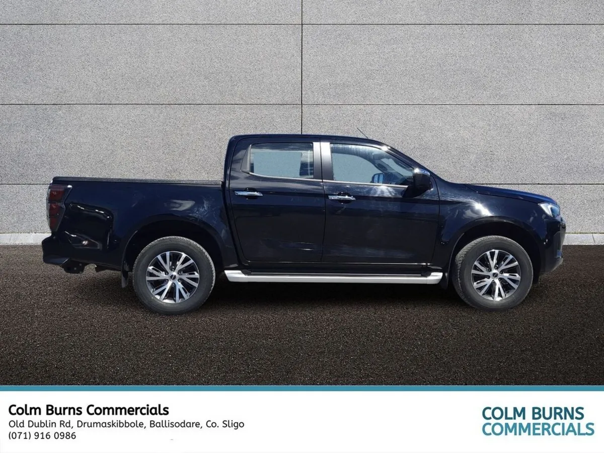 Isuzu D-Max MPV, Diesel, 2025, Black
