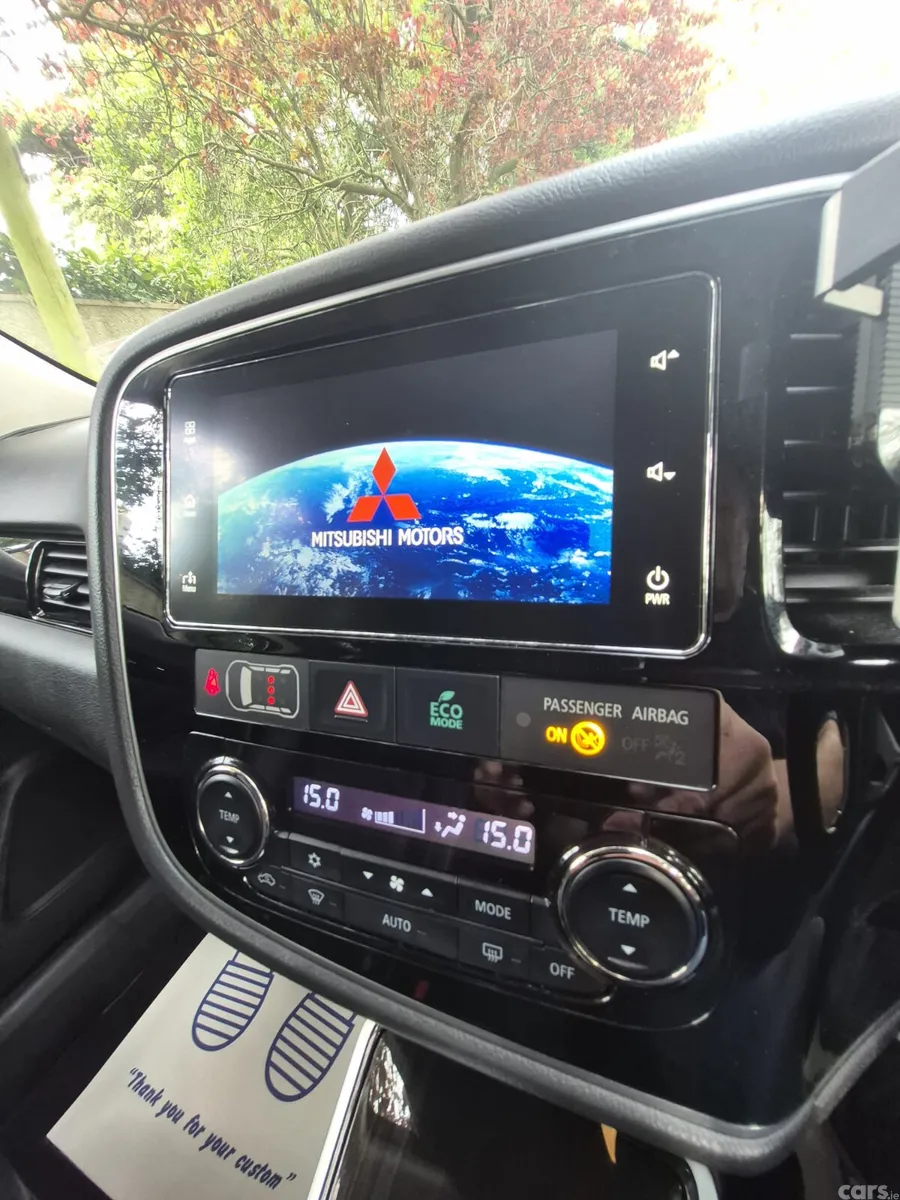Mitsubishi Outlander SUV, Petrol Plug-in Hybrid, 2018, Grey