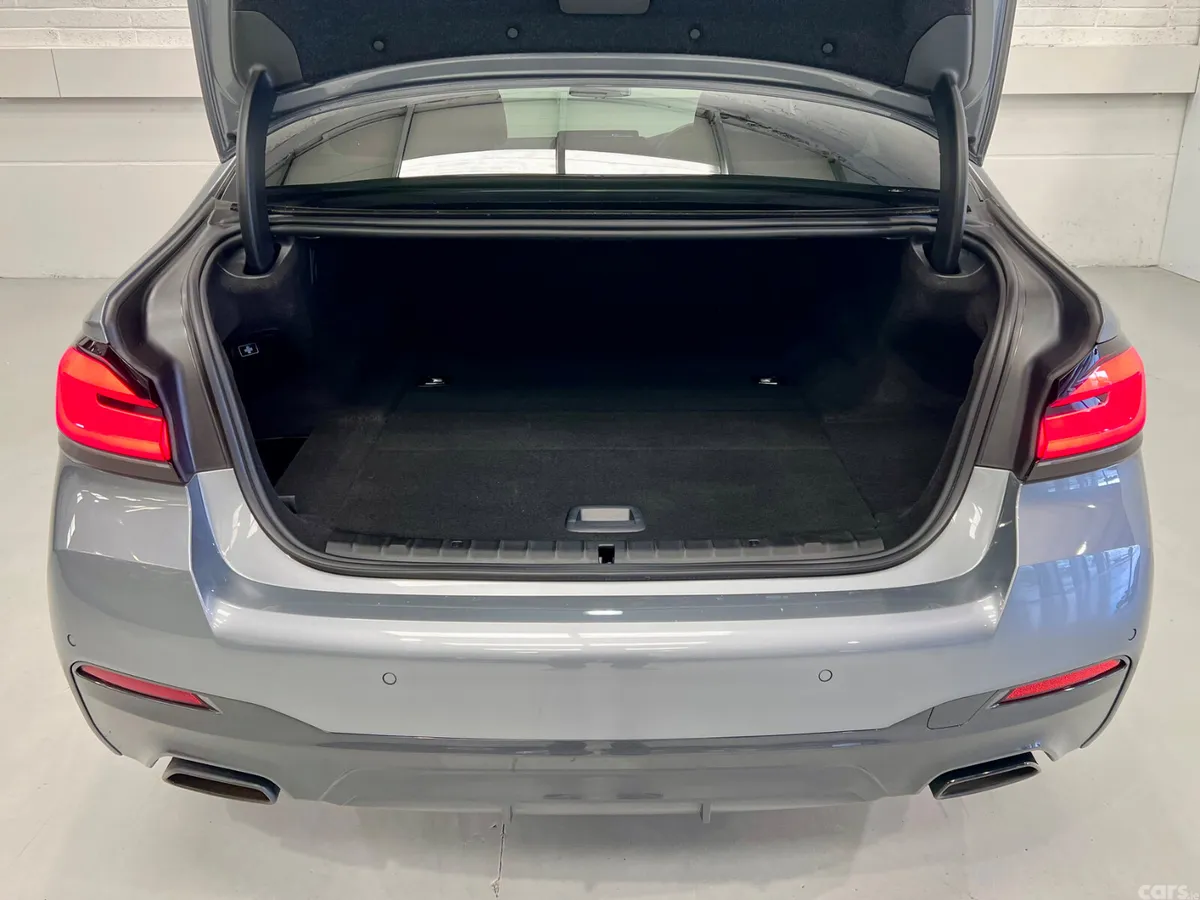 BMW 5-Series Saloon, Petrol Plug-in Hybrid, 2023, Grey