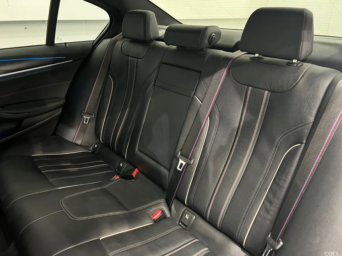 BMW 5-Series Saloon, Petrol Plug-in Hybrid, 2023, Grey