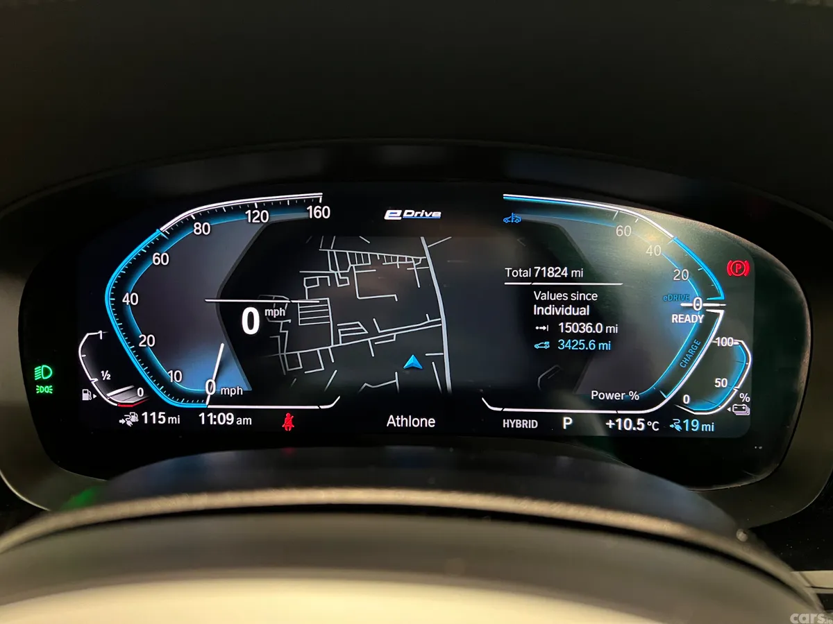 BMW 5-Series Saloon, Petrol Plug-in Hybrid, 2023, Grey