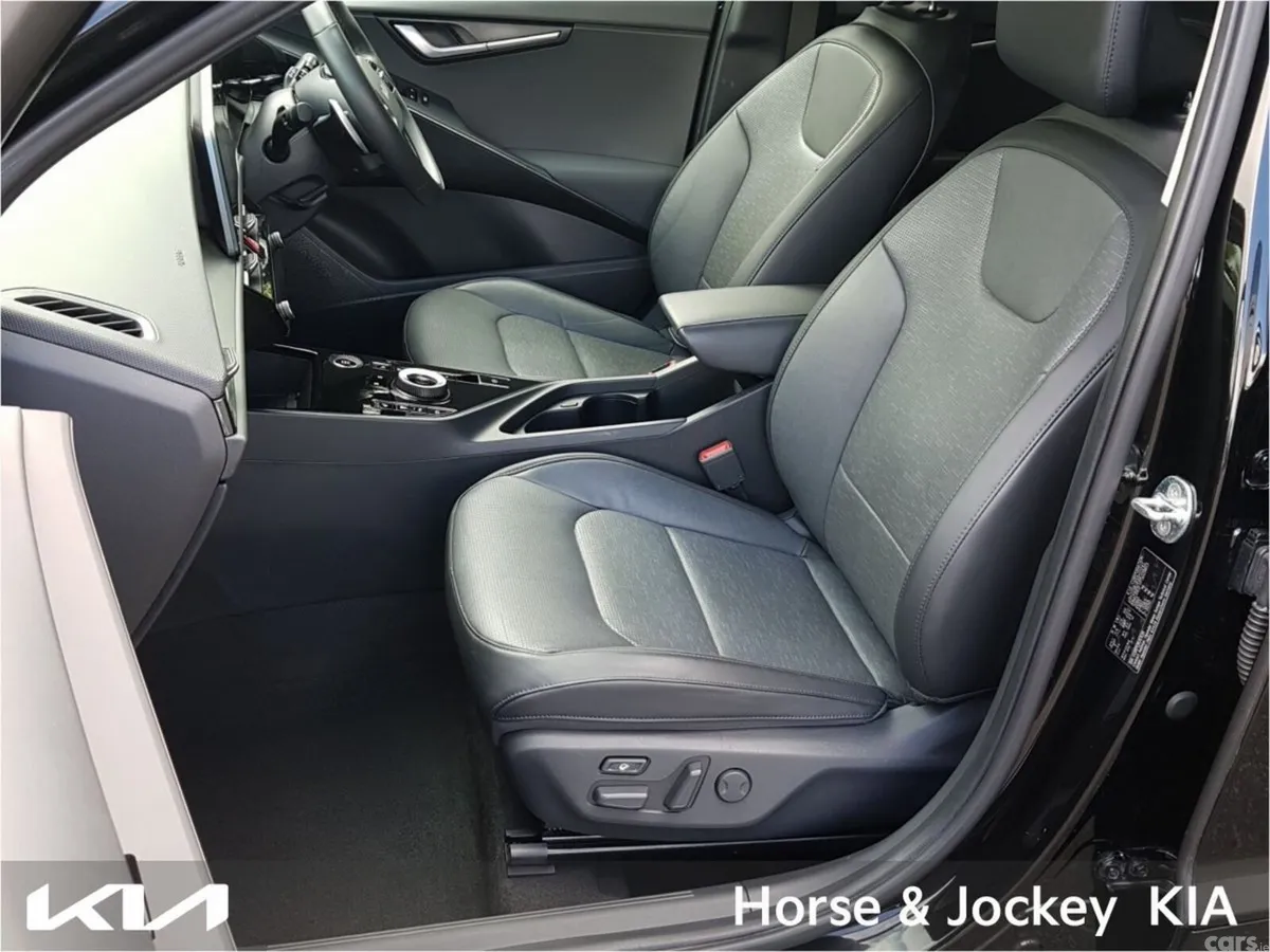 Kia Niro SUV, Petrol Plug-in Hybrid, 2023, Black