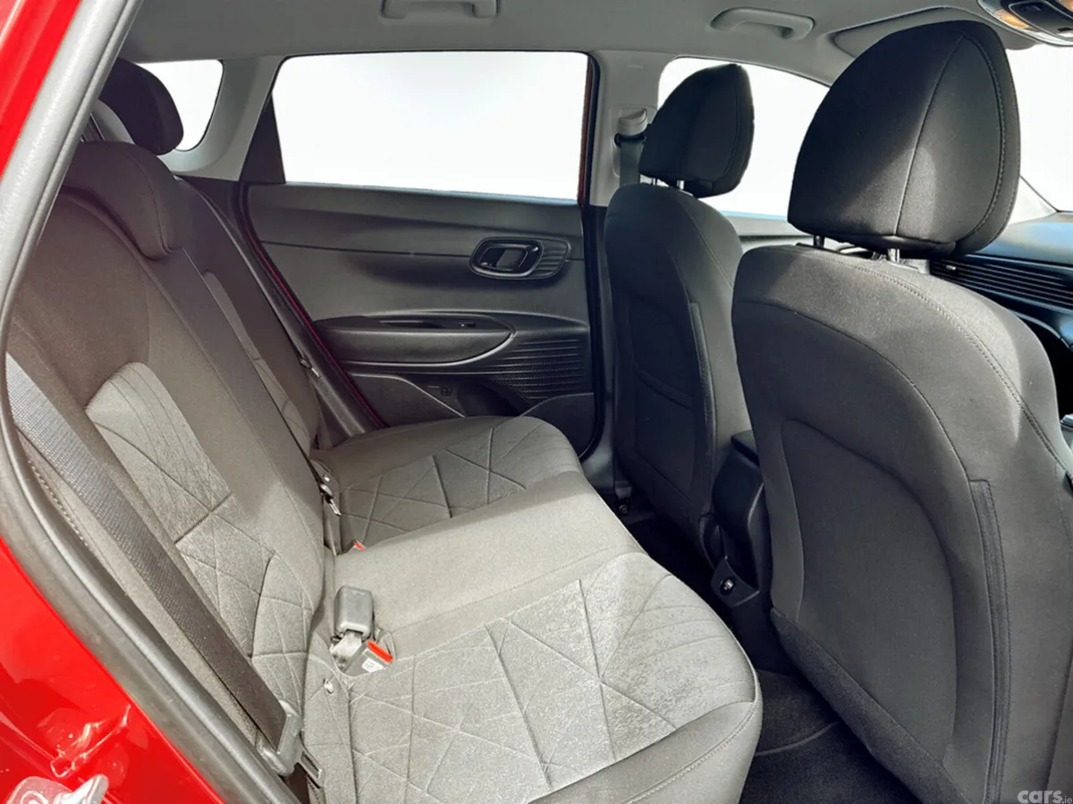 Hyundai Bayon Estate/Jeep, Petrol, 2024, Red