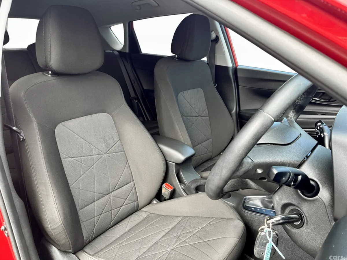 Hyundai Bayon Estate/Jeep, Petrol, 2024, Red
