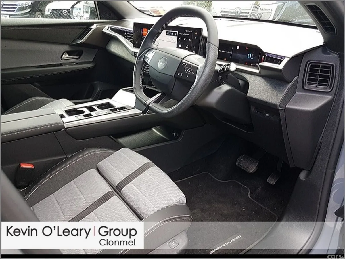 Opel Grandland SUV, Petrol, 2026, Grey