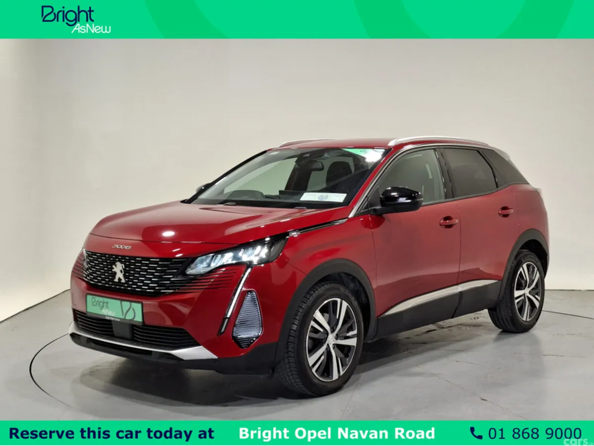 Peugeot 3008 MPV, Petrol, 2022, Red