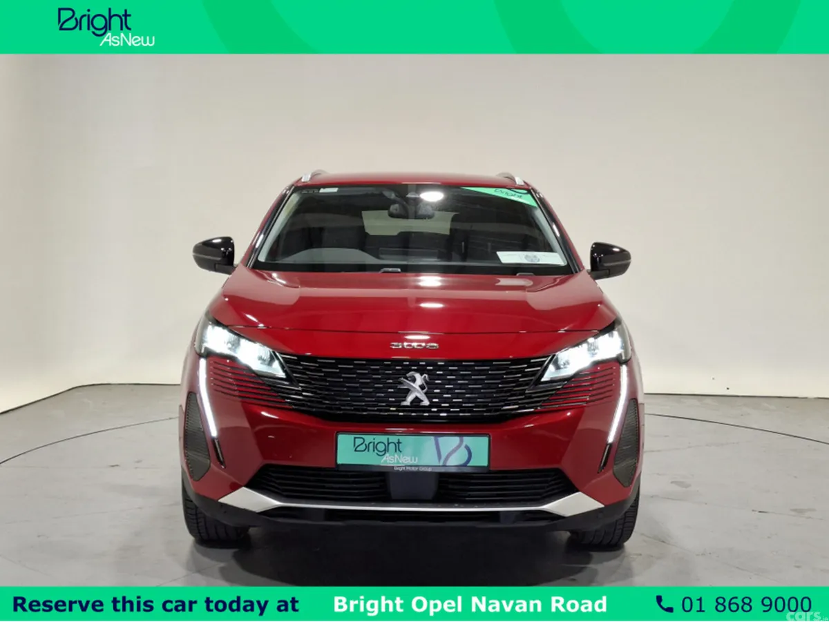 Peugeot 3008 MPV, Petrol, 2022, Red