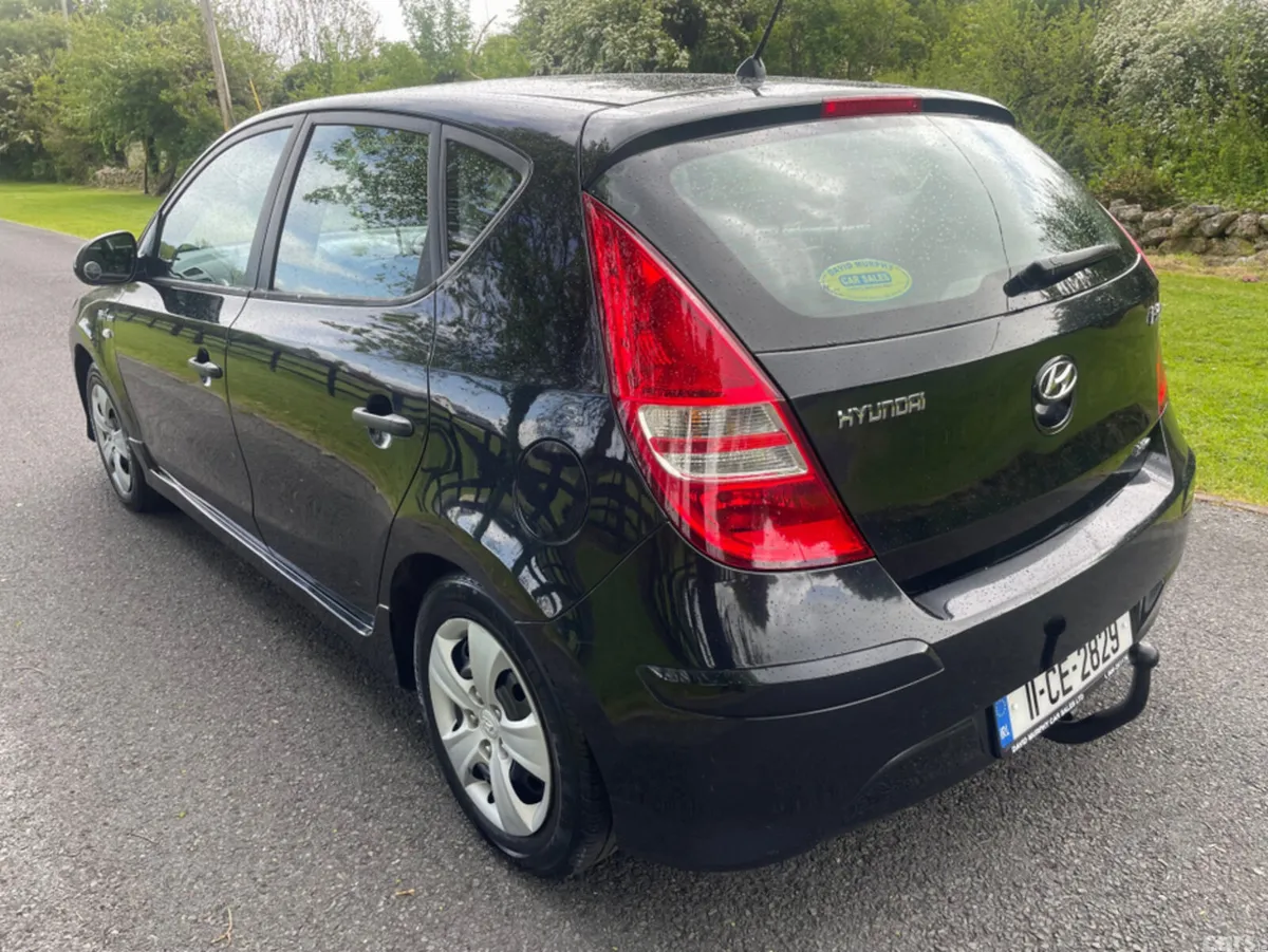 Hyundai i30 Hatchback, Diesel, 2011, Black