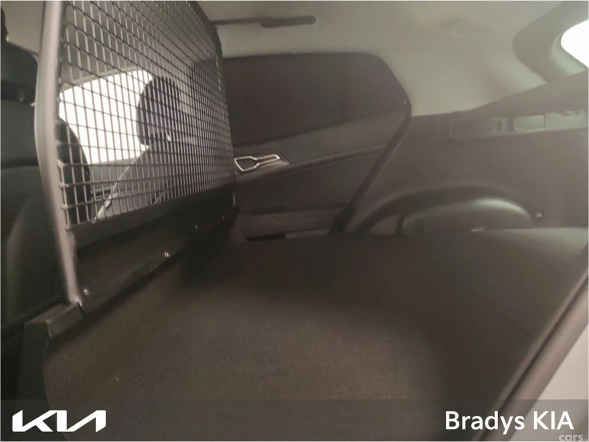 Kia Sportage SUV, Diesel Hybrid, 2026, Grey