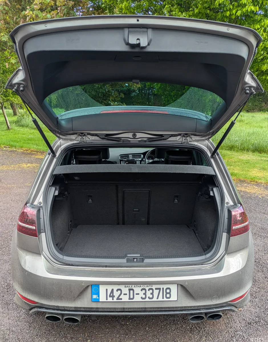 Volkswagen Golf Hatchback, Petrol, 2014, Grey
