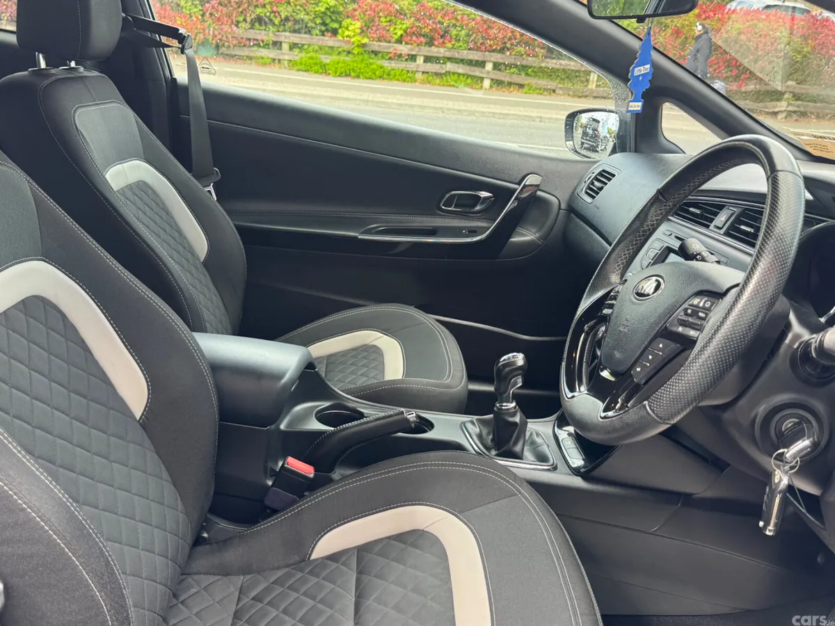 Kia Ceed Hatchback, Diesel, 2018, Black