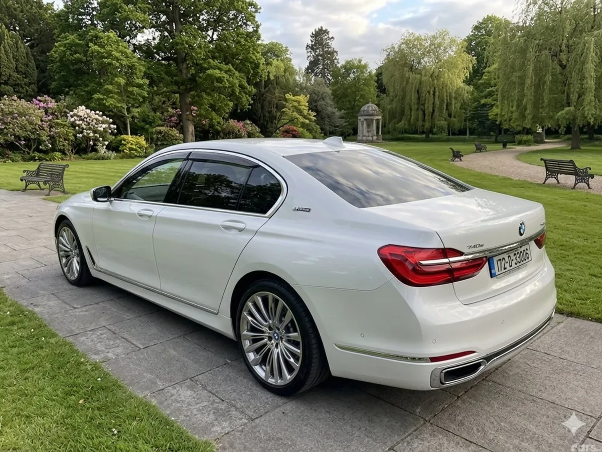 BMW 7-Series Saloon, Petrol Plug-in Hybrid, 2017, White