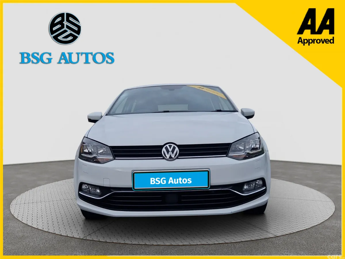 Volkswagen Polo Hatchback, Petrol, 2017, White