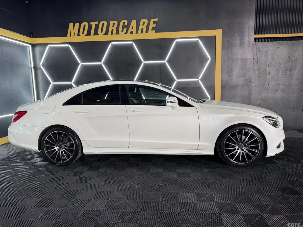 Mercedes-Benz CLS Coupe, Diesel, 2015, White