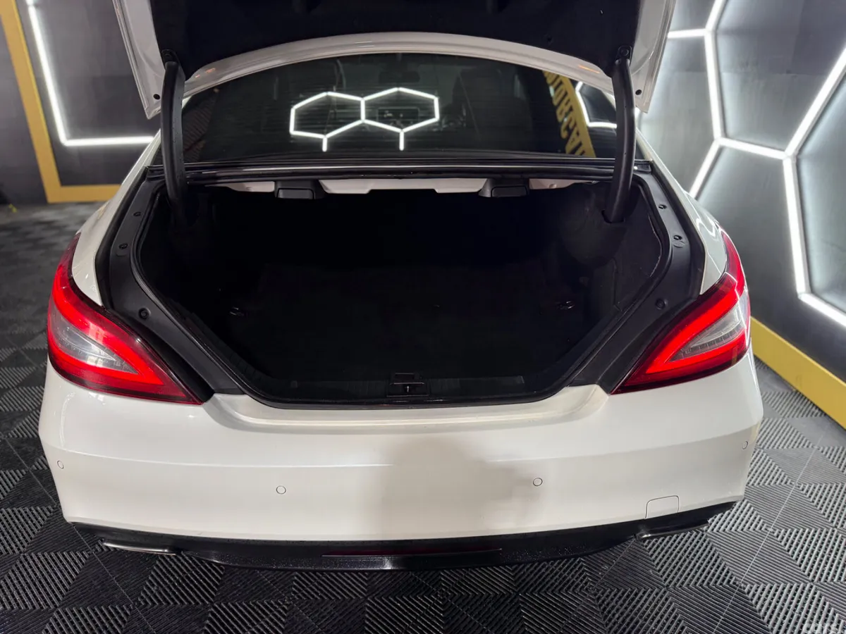 Mercedes-Benz CLS Coupe, Diesel, 2015, White