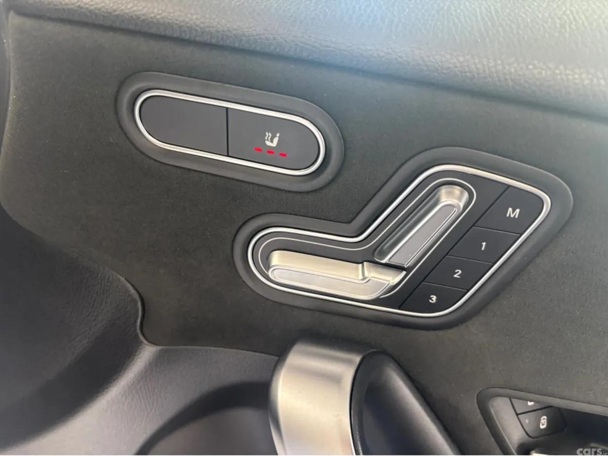 Mercedes-Benz A-Class Hatchback, Petrol, 2018, White