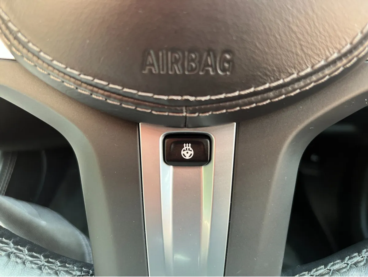 BMW X5 SUV, Petrol Plug-in Hybrid, 2023, Black