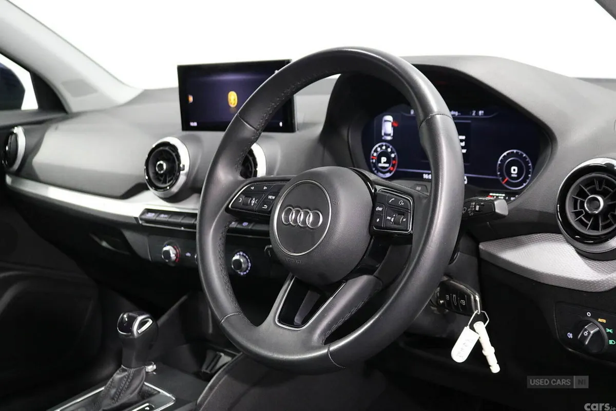 Audi Q2 SUV, Petrol, 2023, Blue