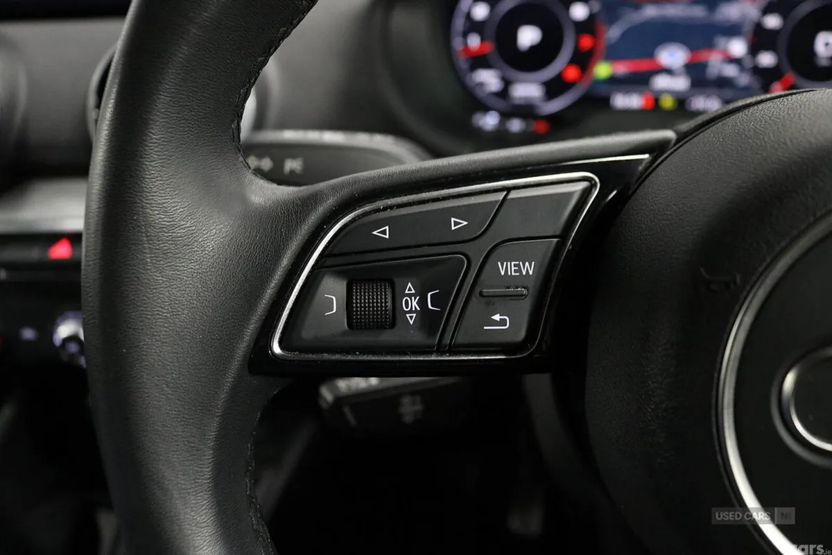 Audi Q2 SUV, Petrol, 2023, Blue